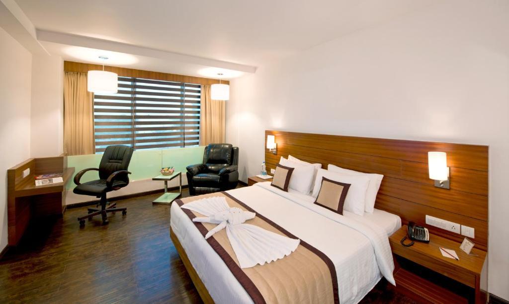 Hotel Sandy'S Tower Bhubaneswar Bilik gambar